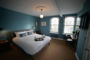 The Alma Taverns Boutique Suites - Room 1 - Hopewell